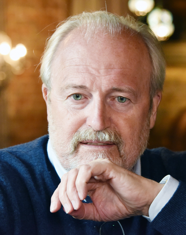 Владимир Хотиненко