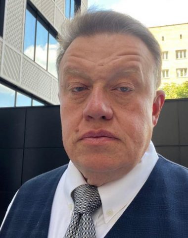 Александр Бондарев